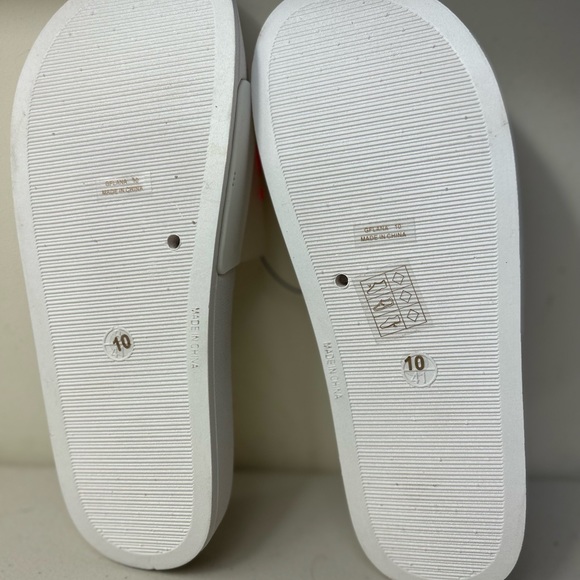 NWT Guess multicoloured sandals size 10 women’s - Picture 5 of 6